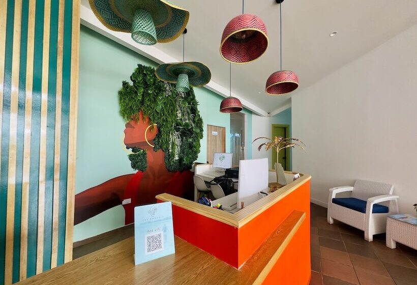 پانسیون Nomadic Design