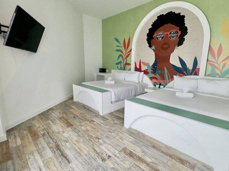 پانسیون Nomadic Design