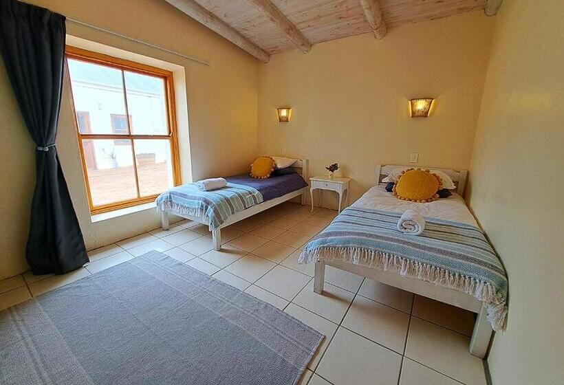 בית מלון כפרי Alchemy Retreat   Entire Karoo Guest Farm   Barrydale