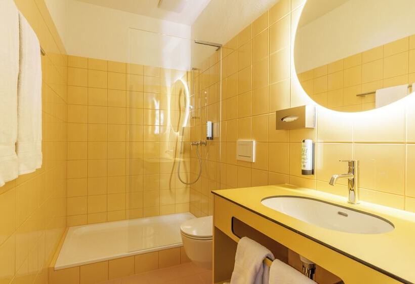 호텔 Kloster By B Smart