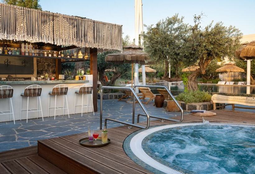 فندق Pereh Mountain Resort