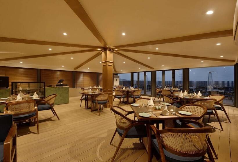 בית מלון כפרי Sarovar Portico Srinagar