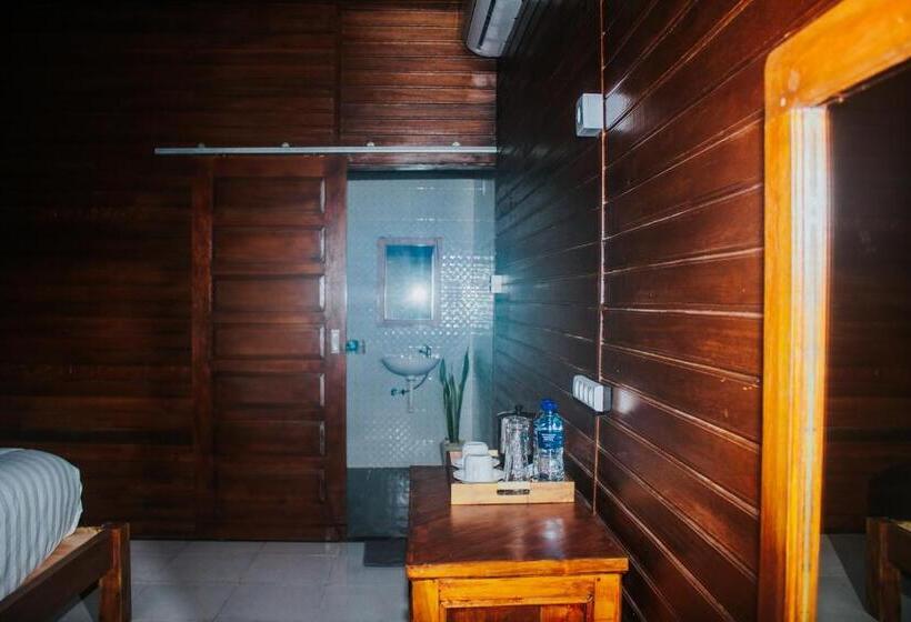 Пансион Kurnia Guest House & Spa