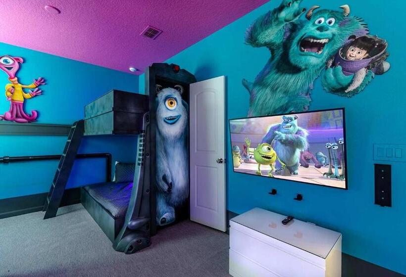 Villatel At Solterra Resort