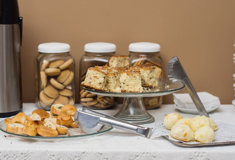 Общежитие Clh Suites Curitiba