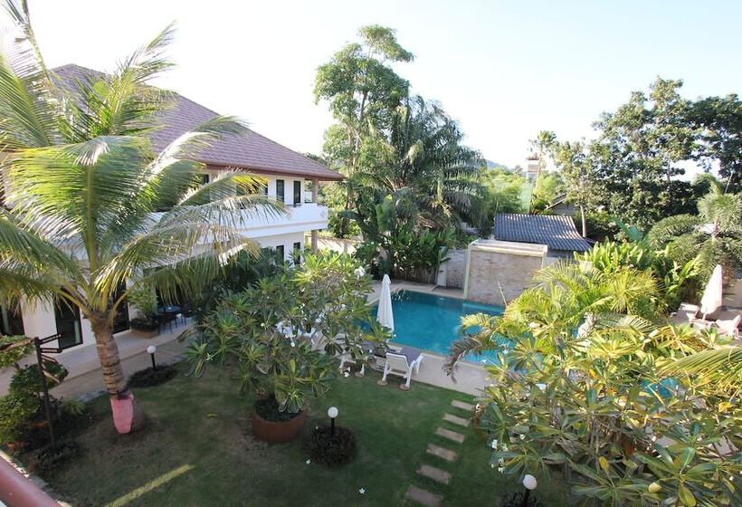 Babylon Pool Villas