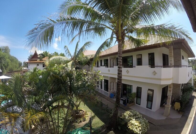 Babylon Pool Villas