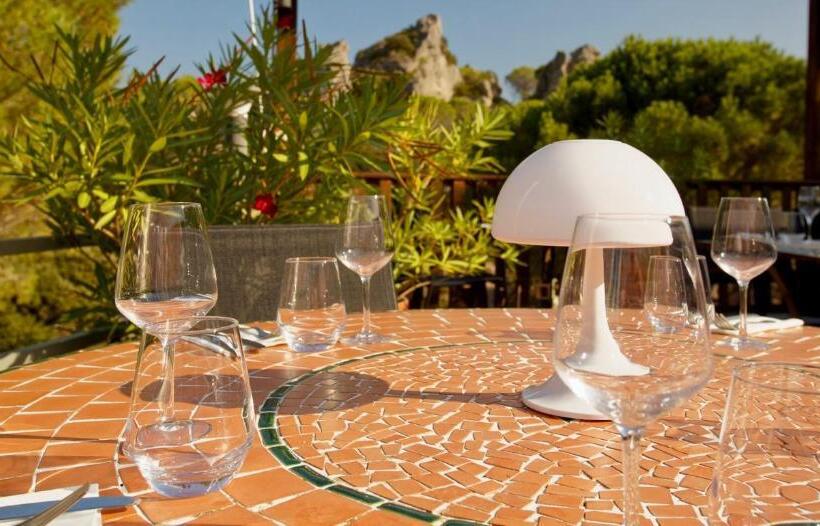 Отель Auberge Val Moureze Hôtel & Spa