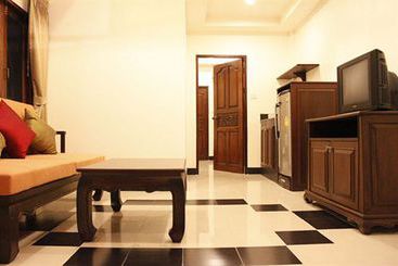 هتل Chaba Garden Resort & Service