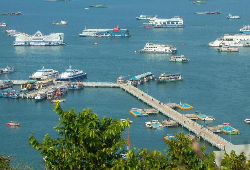 Hotel Chariot Pattaya