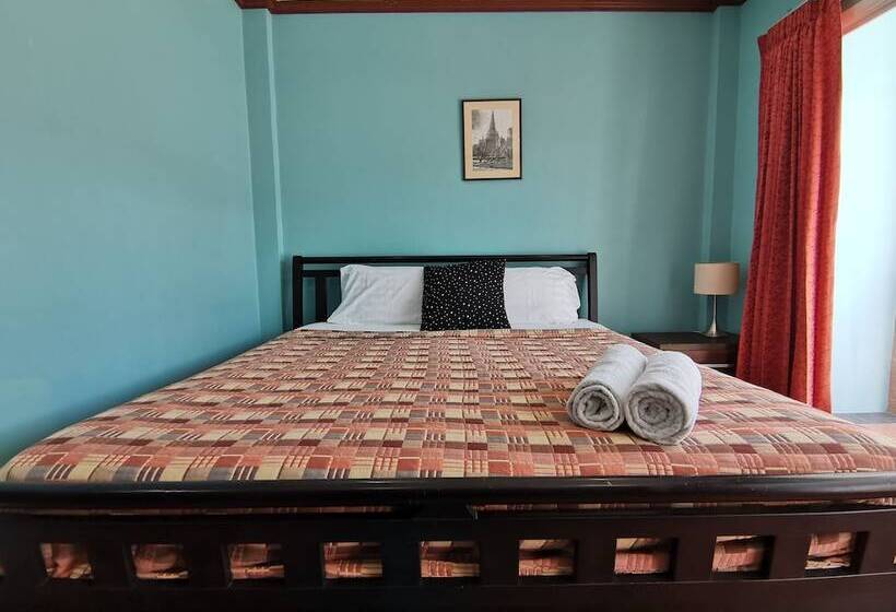هتل Kamala Beach Residence Sha Extra Plus