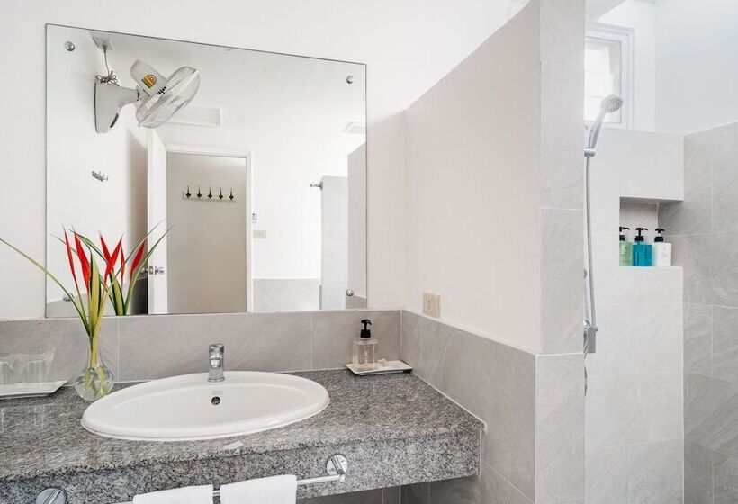 هتل King S Garden Resort   Sha Plus