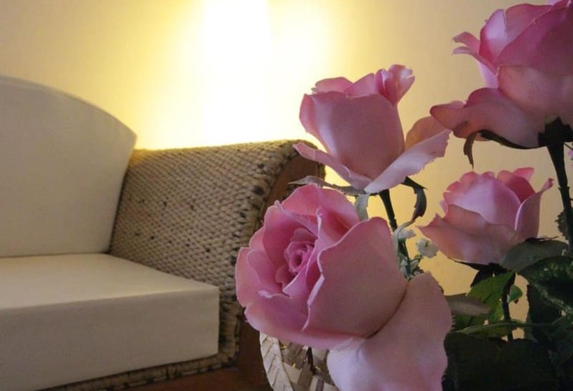 בית מלון כפרי Lotus Suite Hua Hin