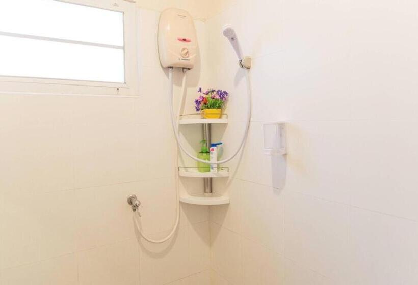 בית מלון כפרי Lotus Suite Hua Hin