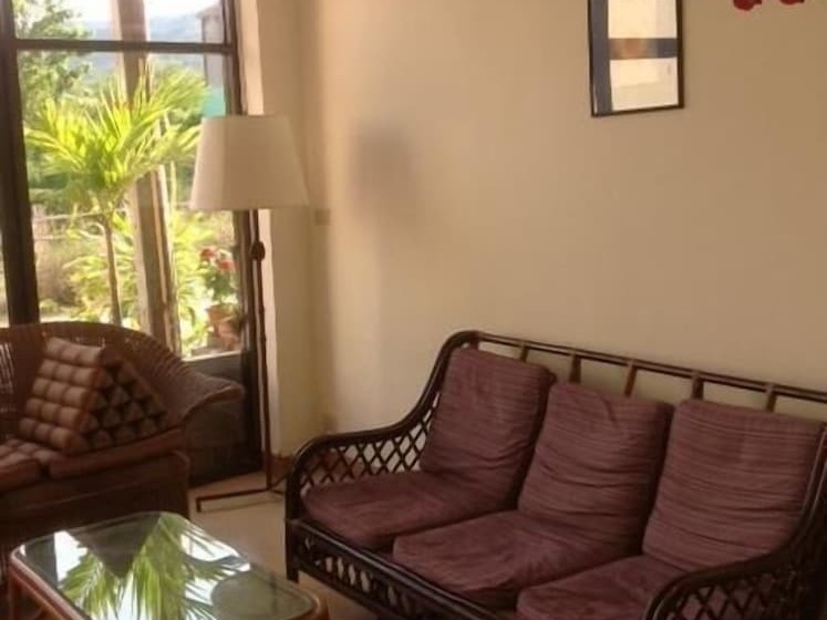 هتل Penzy Guest House