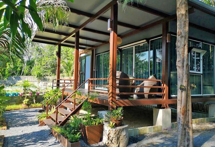 هتل Poonsiri Resort Aonang Sha Extra Plus