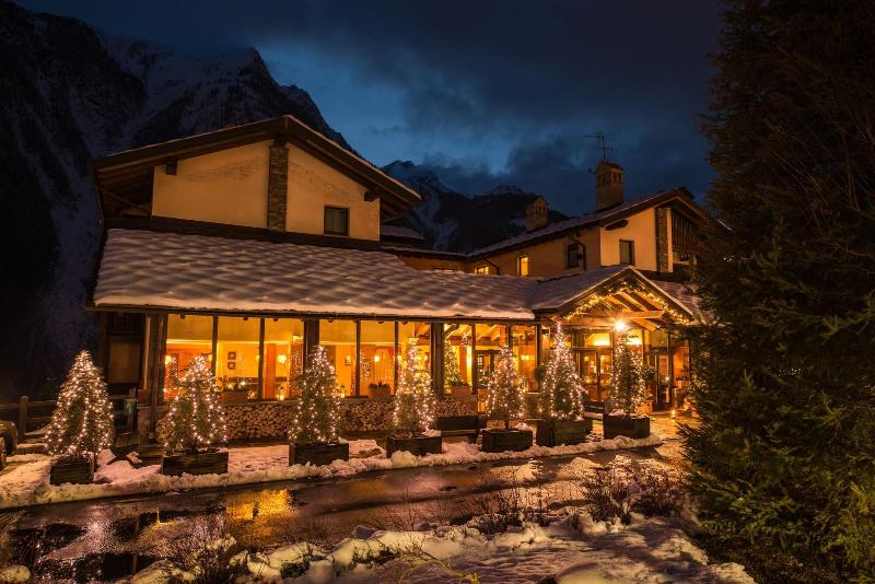 فندق Qc Termemontebianco