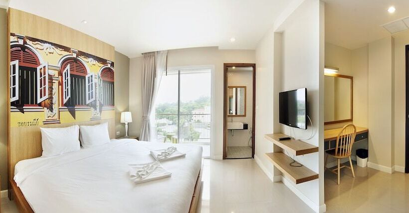Ratana Hotel Rassada, Phuket Town Sha Extra Plus