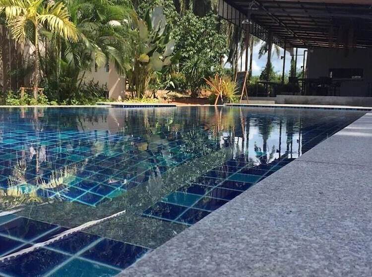 هتل The Fong Krabi Resort