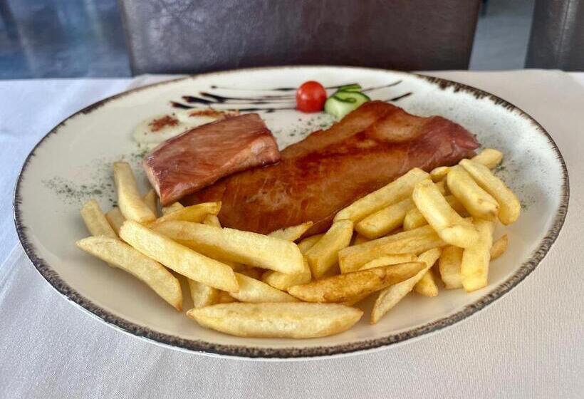 تختخواب و صبحانه Sobe Na Jošanici