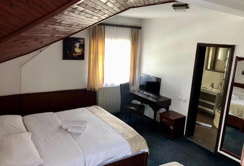 تختخواب و صبحانه Sobe Na Jošanici