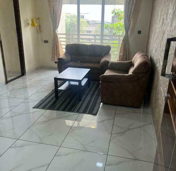 Farmerson Suites