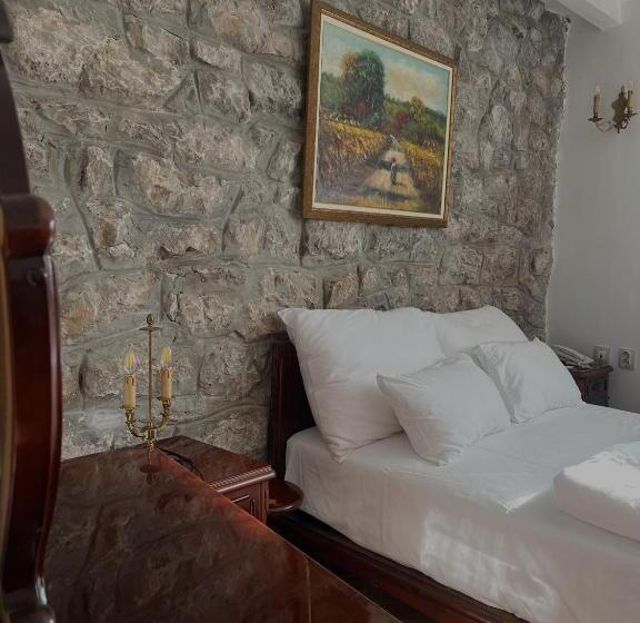 Garni Hotel Oblačinsko Jezero