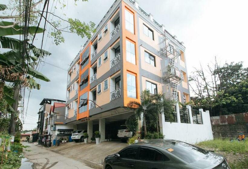 Отель Reddoorz Near Lrt 2 Antipolo Station