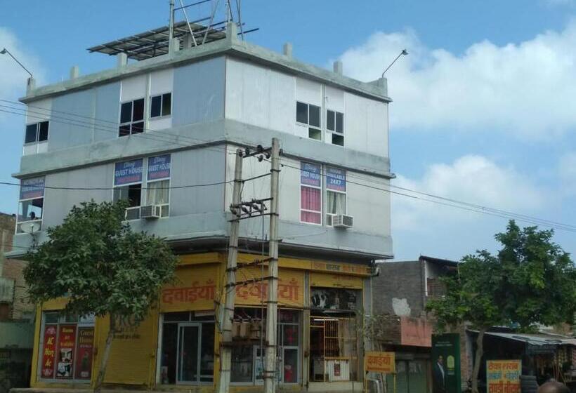 Hotel Spot On Stacy Guest House