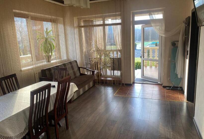 приватна садиба європа