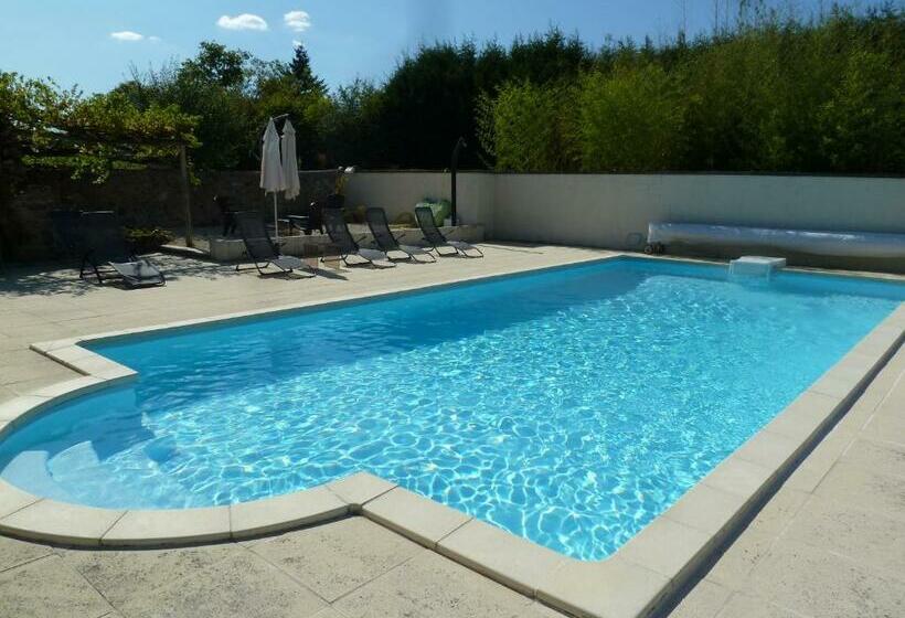 Bed and Breakfast A L Ombre Du Marronnier Gites