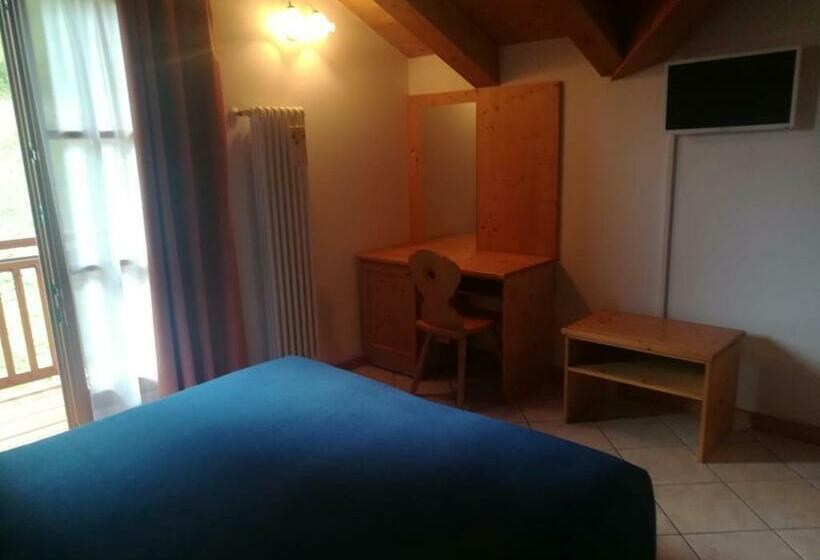 فندق Bar Ristorante Affittacamere Passo Durone