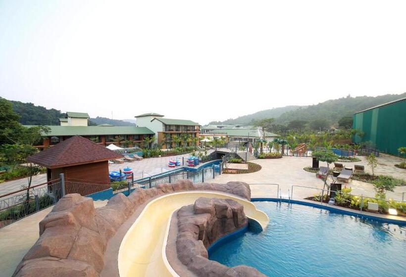 منتجع Club Mahindra Assonora