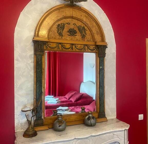 צימר Château De Crènille