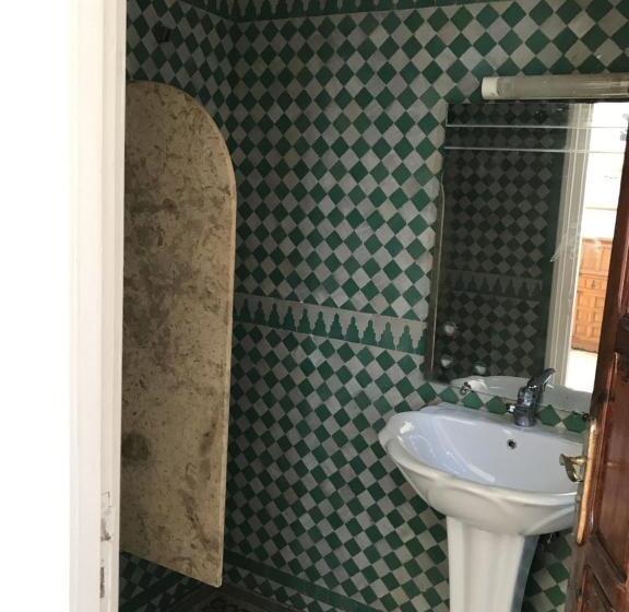 مبيت وإفطار Riad Des Oiseaux