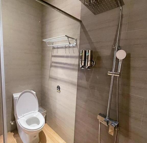 تختخواب و صبحانه Travel Life 源旅生活民宿