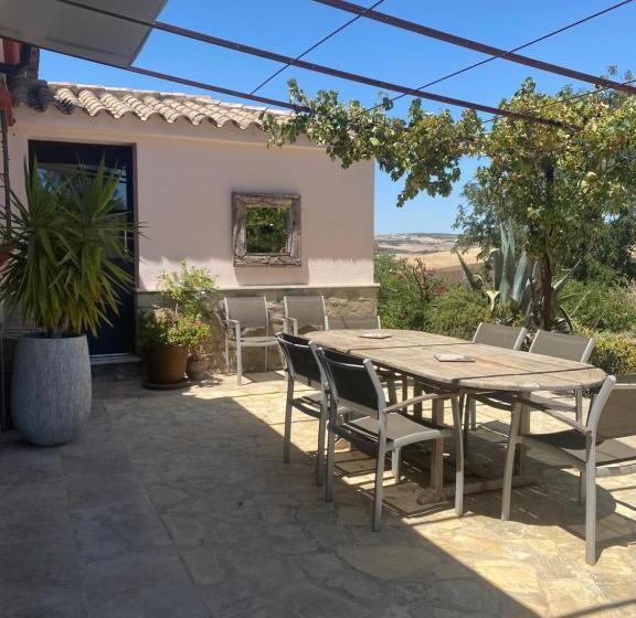 تختخواب و صبحانه Villa Entre Mer Et Montagne