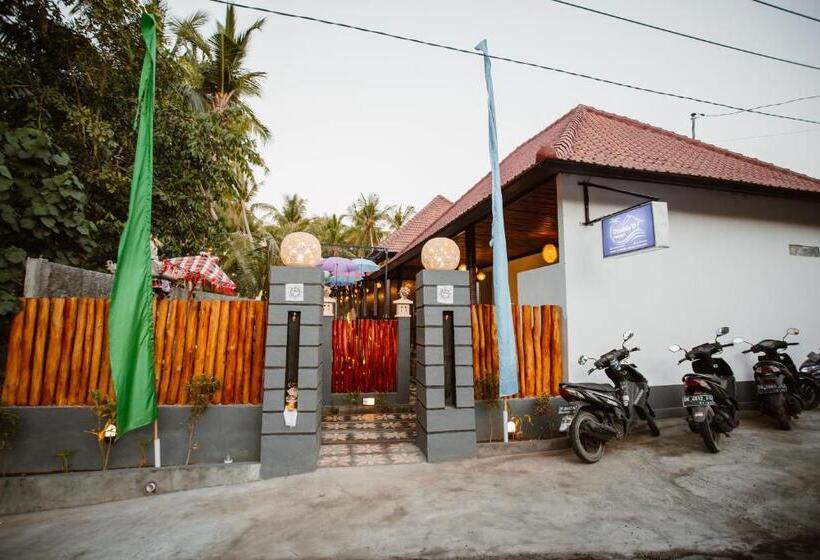 Double D Hostel