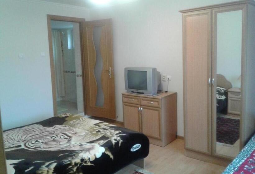 ユースホステル усадьба  у артура