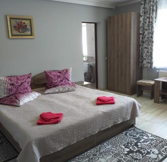 ユースホステル усадьба  у артура