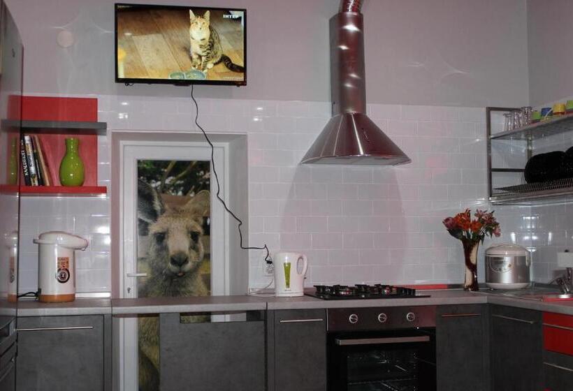 Szálló мини отель,хостел кенгуру