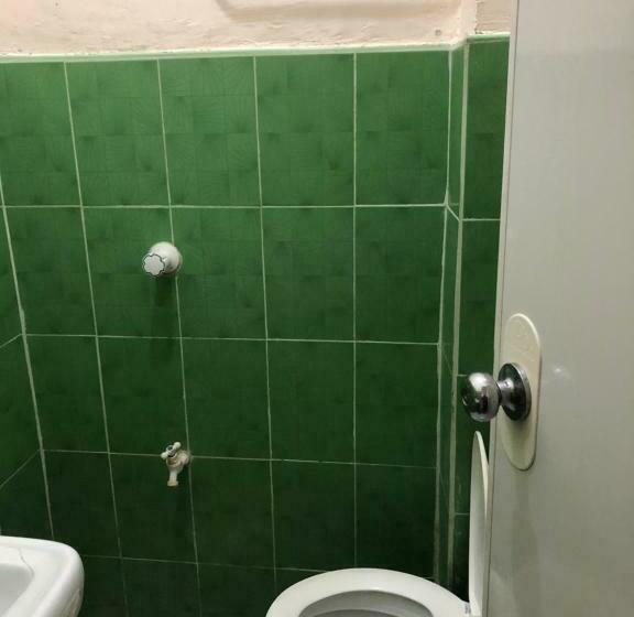 Общежитие Edem Tourist Inn Malapascua