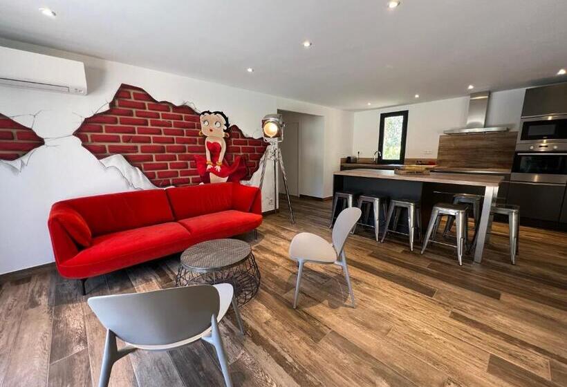 هتل Hôtel Confidentiel Le Grecale