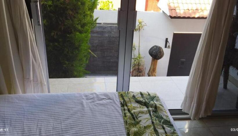 پانسیون Hospedaje Familiar