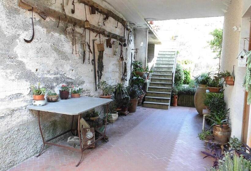 مبيت وإفطار La Margherita Di Teriasca