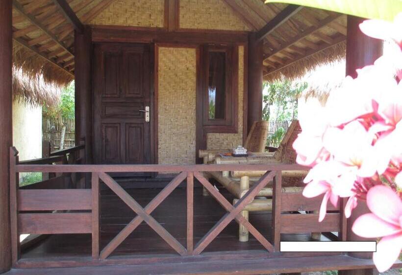 פנסיון Selong Belanak Bungalows
