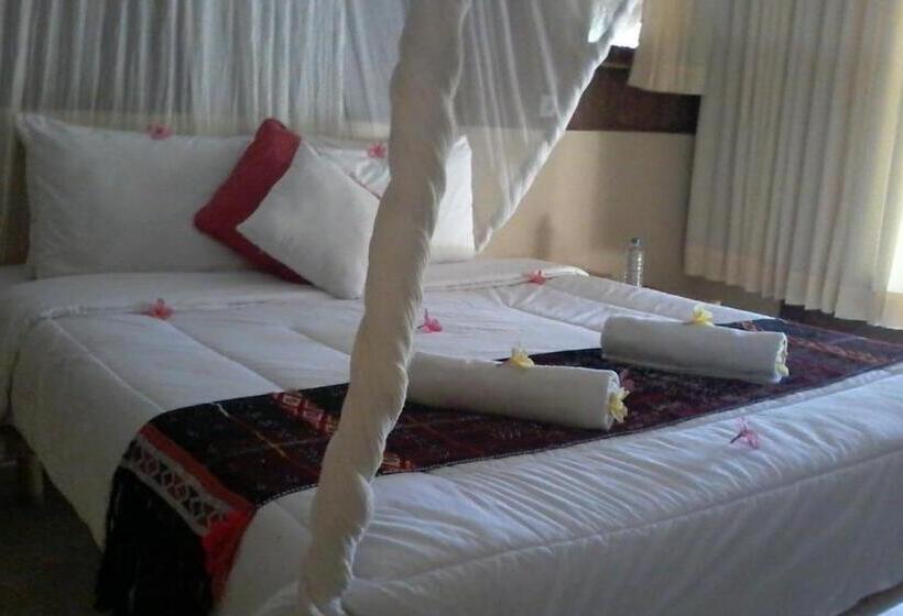 פנסיון Selong Belanak Bungalows