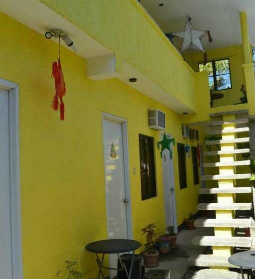 فندق صغير Ellen S Resort