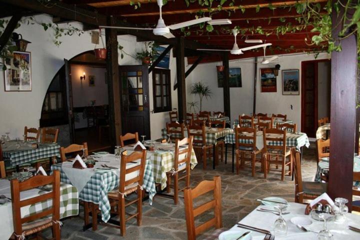 هاستل The Bunch Of Grapes Inn