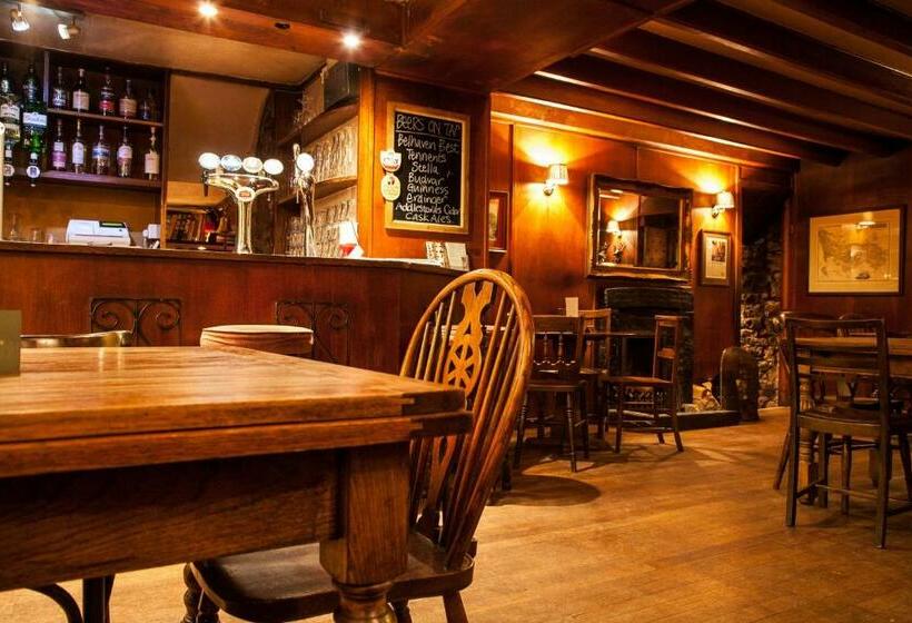 فندق صغير The Cross Keys In Kippen